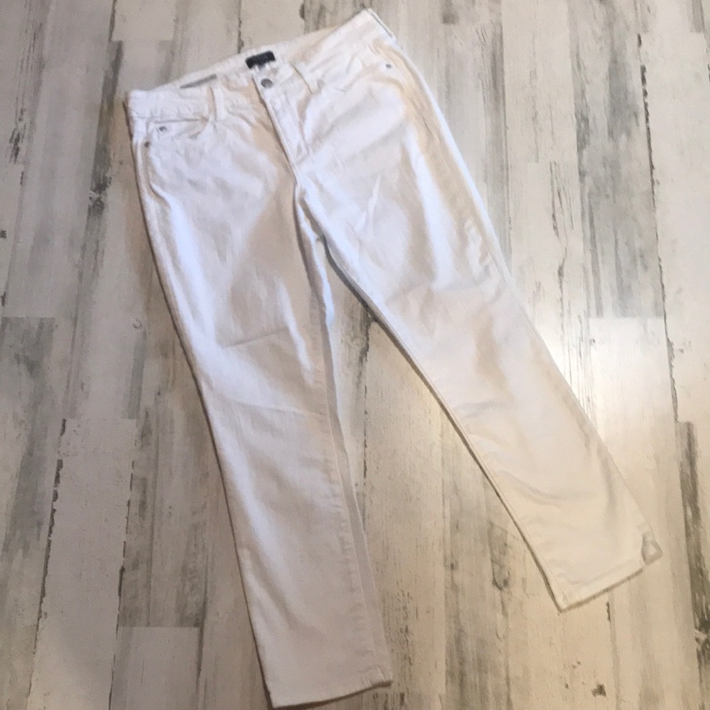 NYDJ size 10 Alina convertible ankle jeans